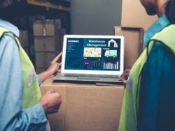 Warehouse management software application in computer for real t